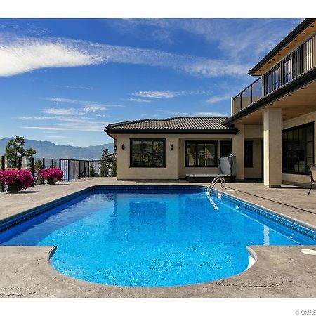 Mission Hill Lake View Villa 西基隆拿 外观 照片